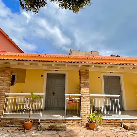 Nine Muses Апарт-отель