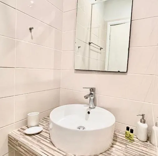 Aparthotel Nine Muses